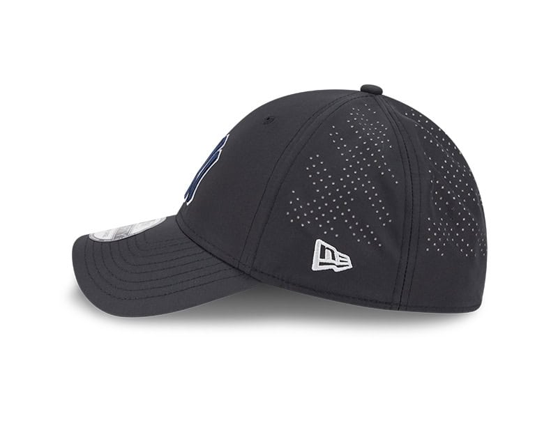 New York Yankees New Era Night 39THIRTY Flex Hat - Black - Sports