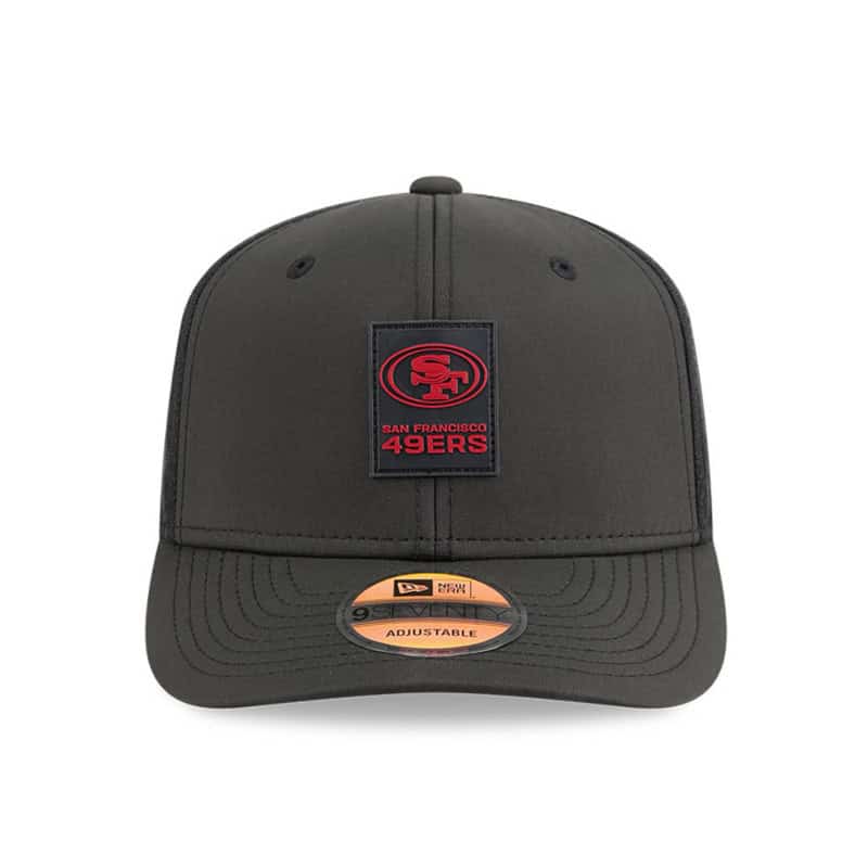 San Francisco 49ers New Era 2025 NFL Sideline 9SEVENTY Adjustable