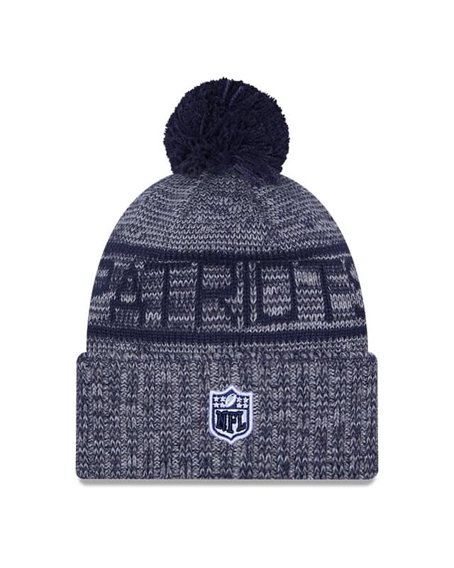 New England Patriots New Era 2025 Sideline Cuffed Knit Hat with