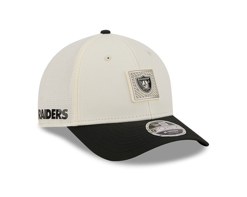 Las Vegas Raiders New Era Circle 9SEVENTY Stretch-Snap Adjustable